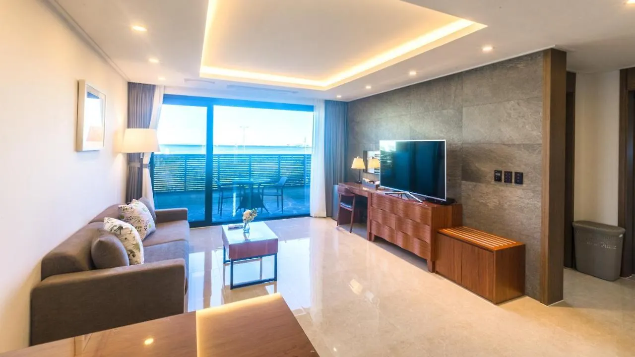 Marvillrick Spa&Poolvilla Jeju