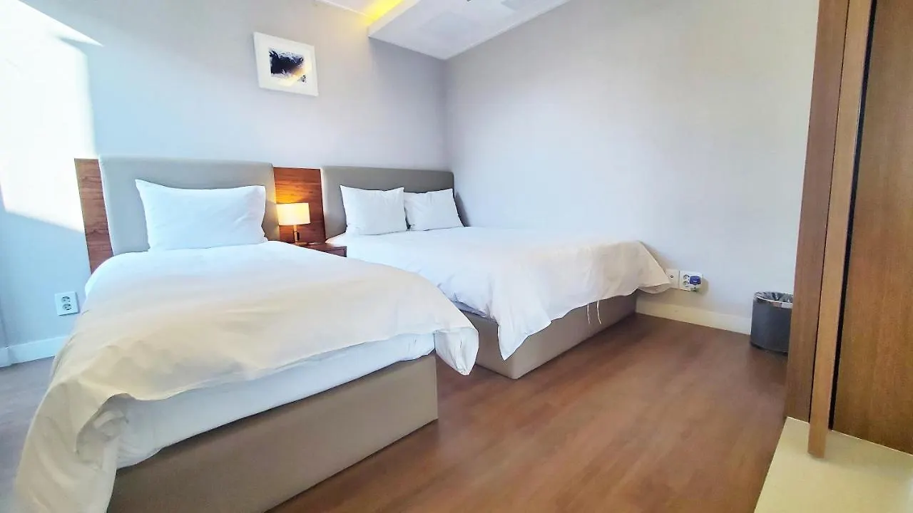 Marvillrick Spa&Poolvilla Jeju Resort