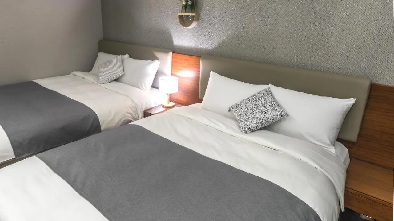 Marvillrick Spa&Poolvilla Jeju 3*,